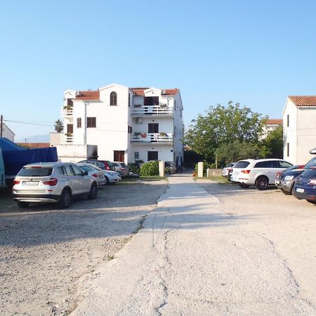 Apartments Ida Sućuraj Buitenkant foto