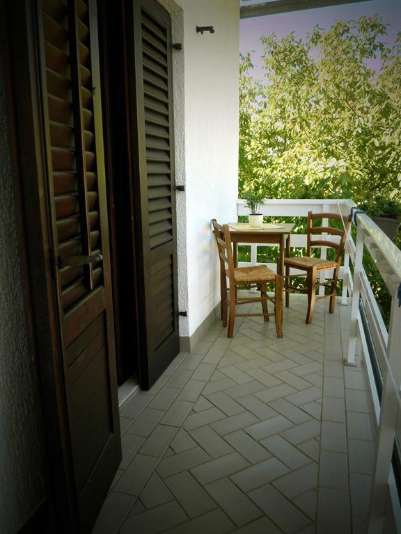 Apartments Ida Sućuraj Buitenkant foto
